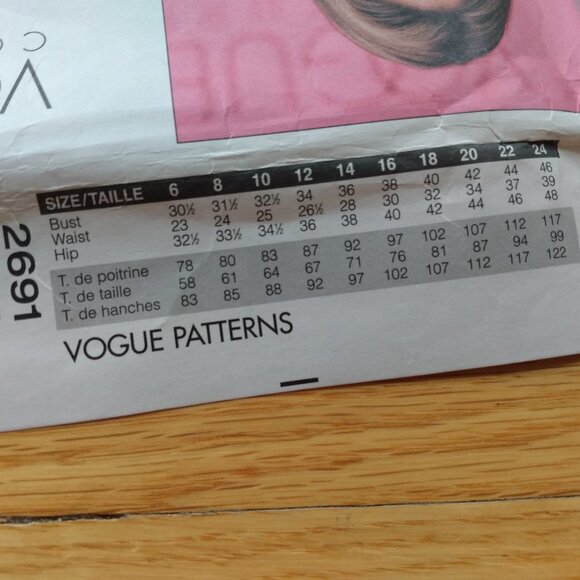 Vintage Vogue Jacket, Blouse, Skirt & Pants Sewing Pattern Plus Size 18-22 - Picture 4 of 9